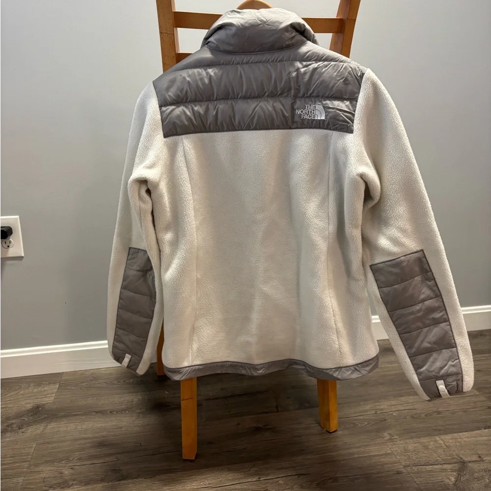 The North Face Gray and White Denali Jacket - Picture 5 of 5